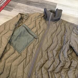 Vintage German army quilted padded liner military jacket XL